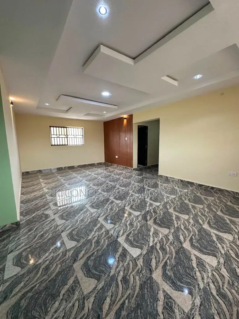 4bdrm Duplex in Ojo Aloba Street, Ibadan for rent in Ibadan