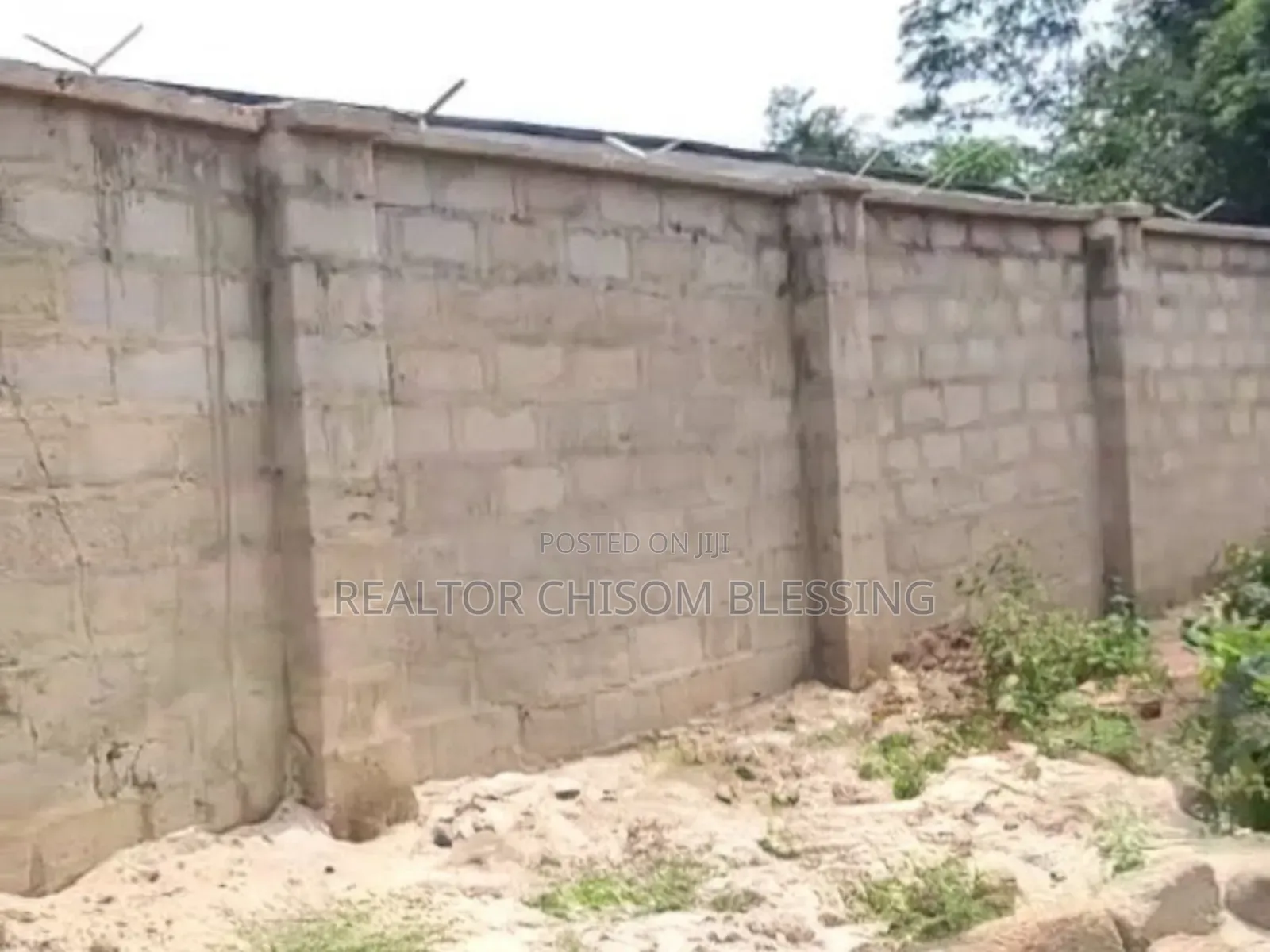 CofO Strategic 6 and 1⁄2 Plots at Low-Cost Housing Estate Umuahia in Umuahia
