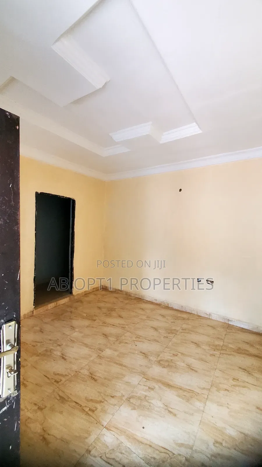 1bdrm Room & Parlour in Uholor, Ekenhuan Rd, Benin City for rent in Benin City