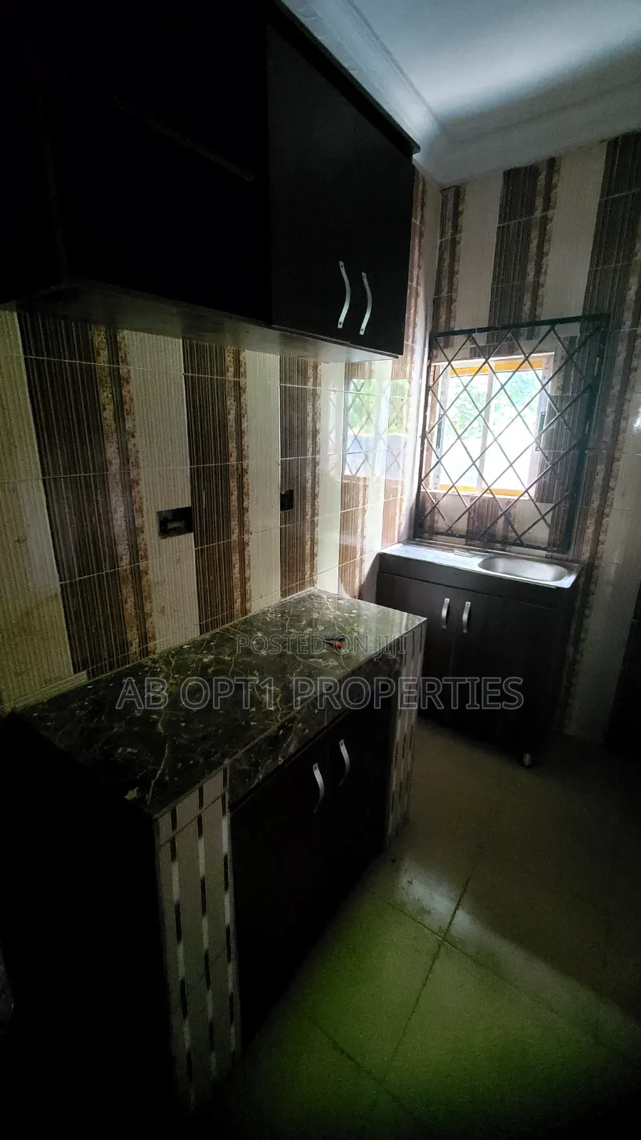 1bdrm Room & Parlour in Uholor, Ekenhuan Rd, Benin City for rent in Benin City