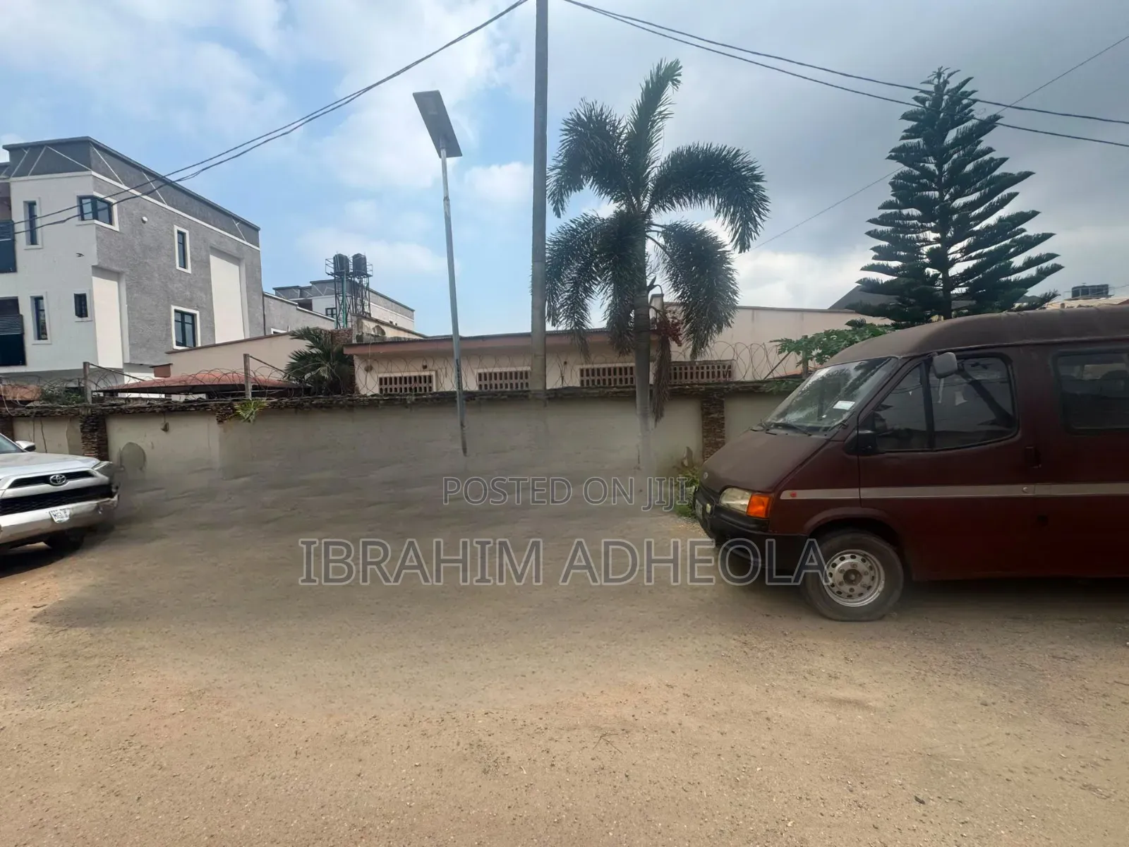A Corner Peice Land Measuring 680sqm, With a Demolishable Bungalow On in Ifako-Ogba