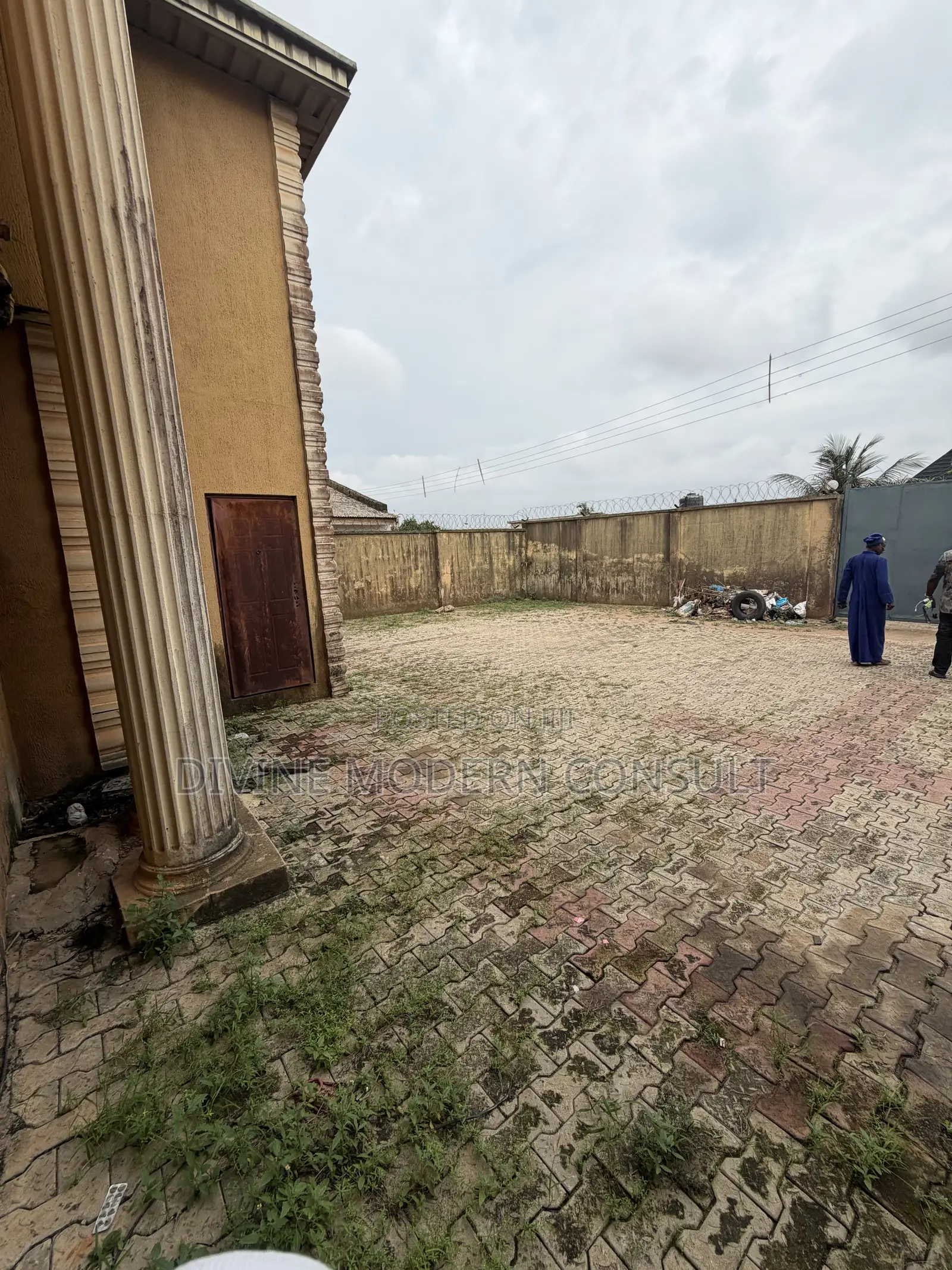 2bdrm Block of Flats in Private, Abule Egba for sale in Abule Egba