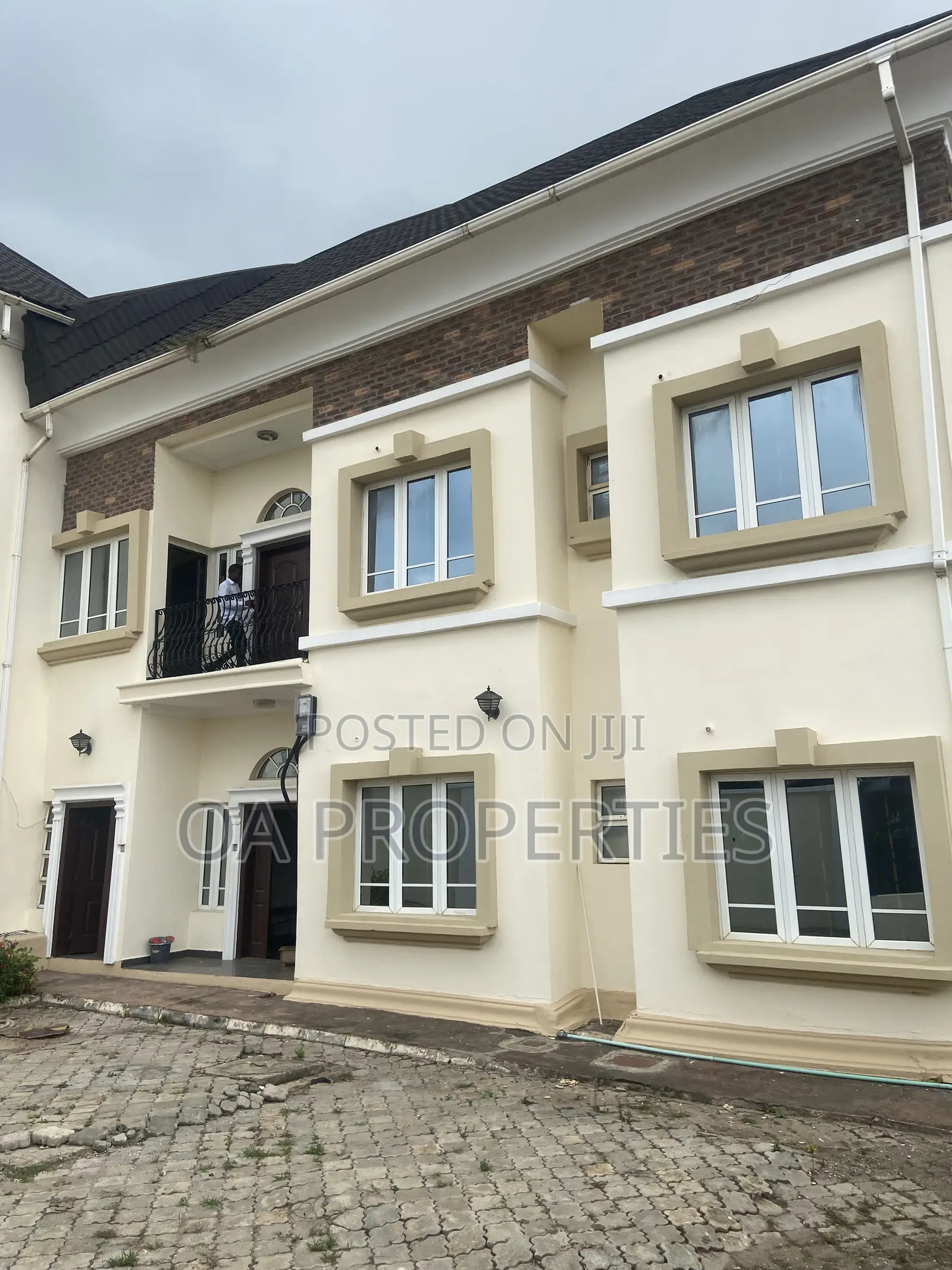 3bdrm Block of Flats in Alalubosa Gra Ibadan for rent in Ibadan