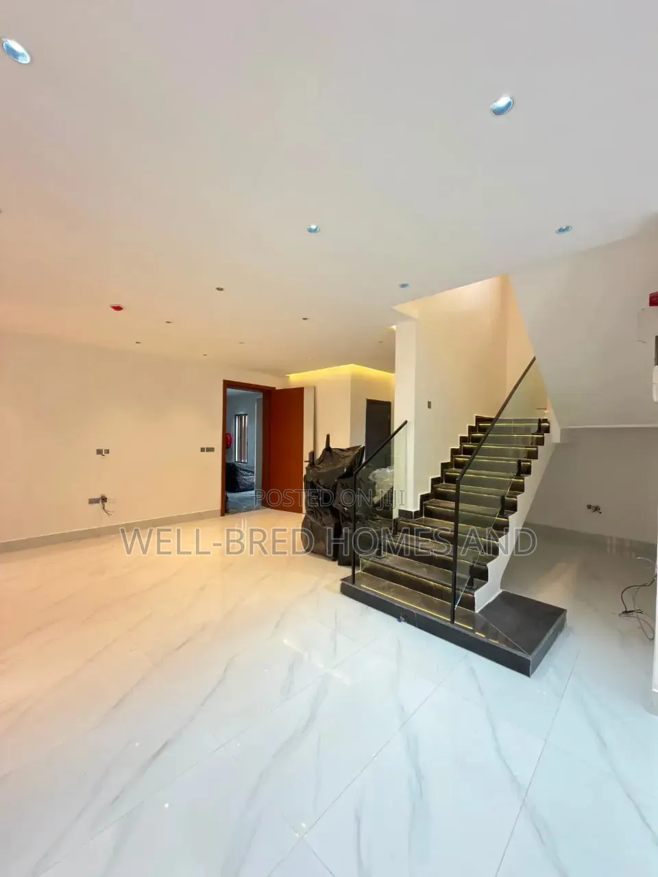 3bdrm Apartment in Old Ikoyi for rent in Old Ikoyi