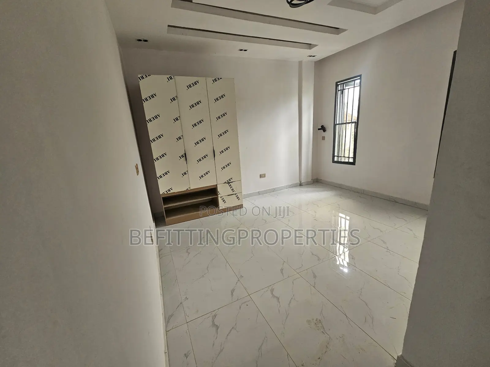 4bdrm Apartment in Ikeja GRA for sale in Ikeja GRA
