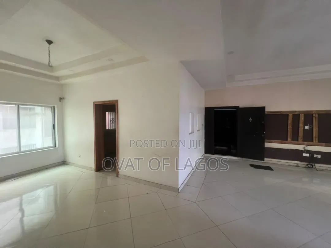 3bdrm Apartment in Ikate for rent in Ikate
