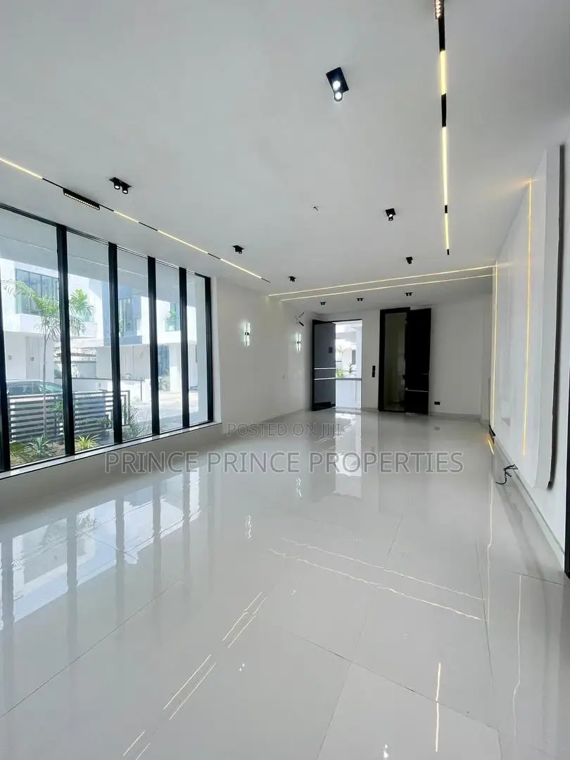 Furnished 5bdrm Duplex in Chevron Lekki for sale in Chevron