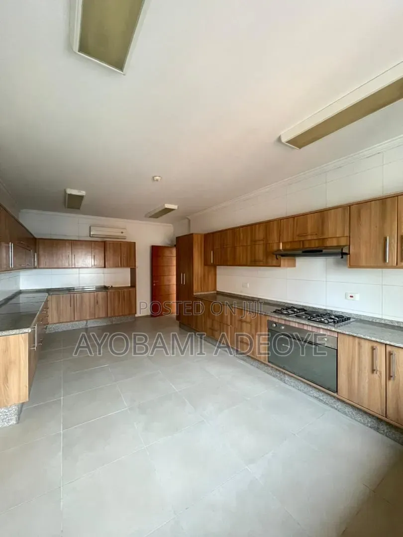 3bdrm Apartment in Bella Vista, Banana Island for sale in Banana Island