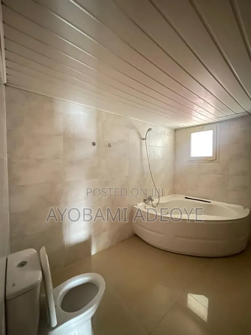 3bdrm Apartment in Bella Vista, Banana Island for sale in Banana Island