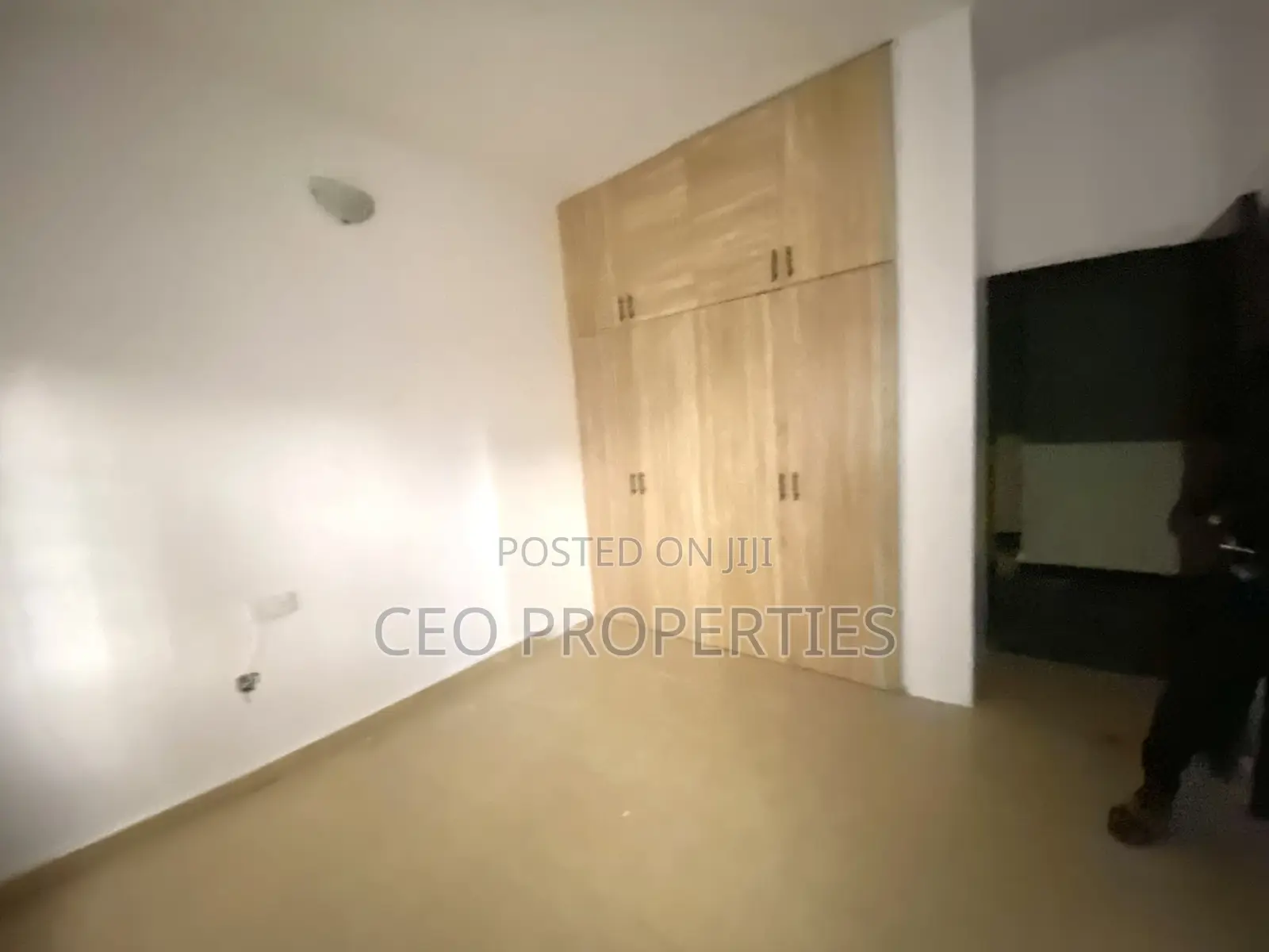3bdrm Block of Flats in Ado Roundabout Even, Ajah for rent in Ajah