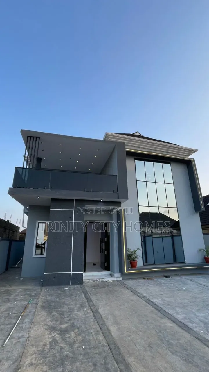 4bdrm Duplex in Akobo Estate for sale in Akobo