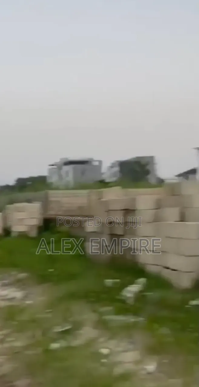 Waterfront Bareland for Sale in Lekki Phase 1 in Lekki Phase 1