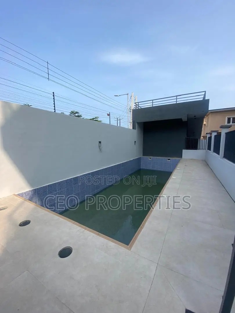 3bdrm Block of Flats in Lekki Phase1/ for rent in Lekki Phase 1