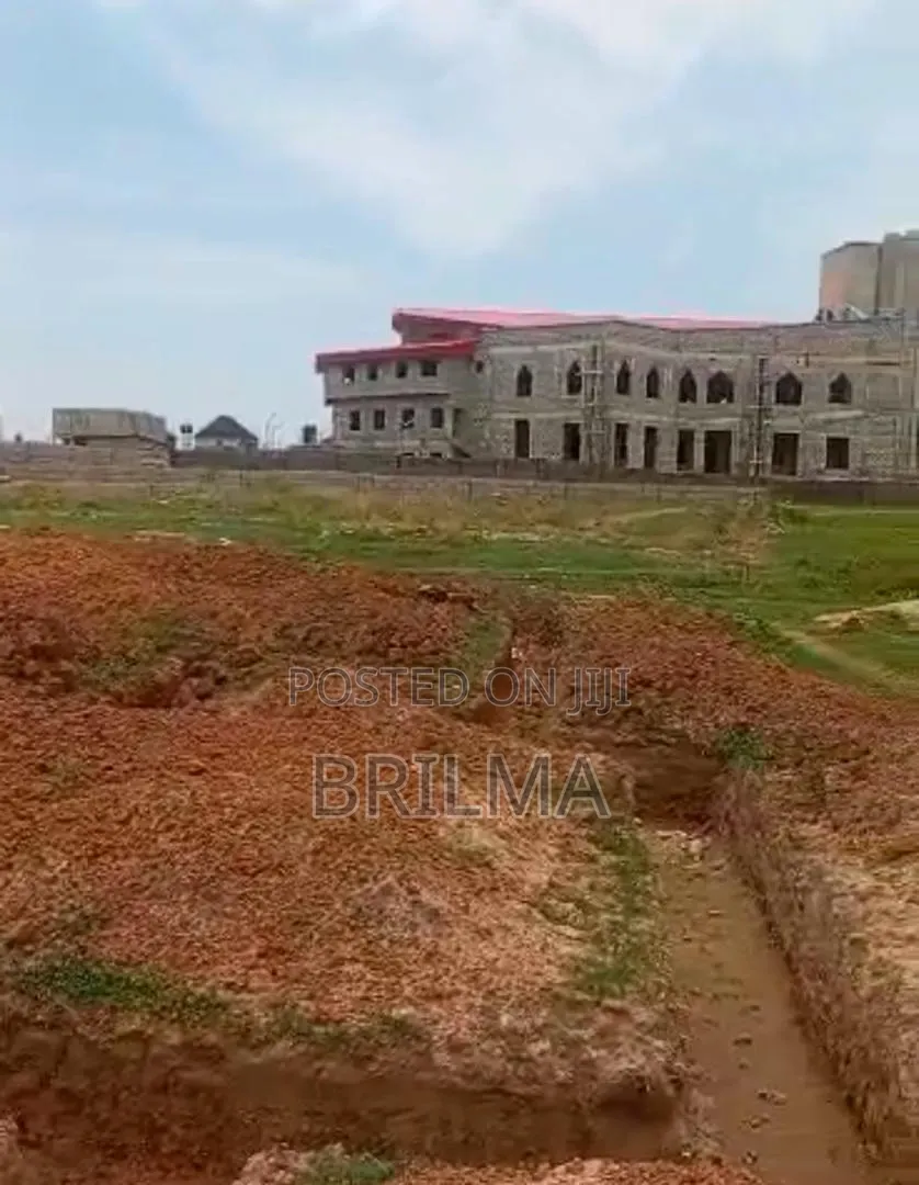 700 SQM of Estate Plot in Lugbe for Sale in FHA