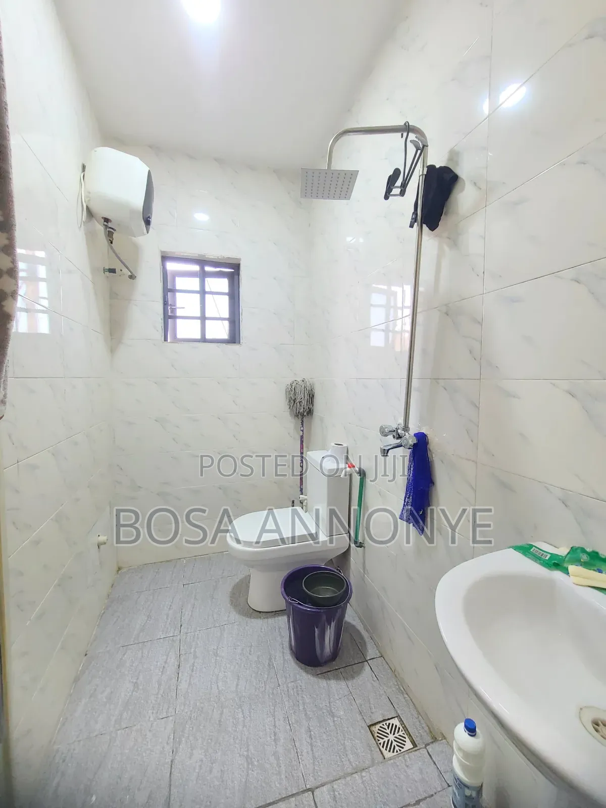 Furnished Mini Flat in Ikota for sale in Ikota