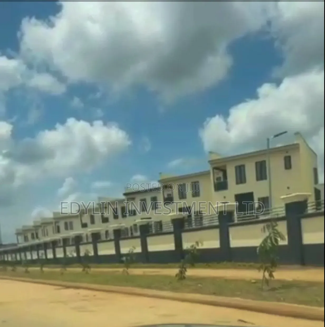 Furnished 4bdrm Duplex in Life Camp for sale in Life Camp
