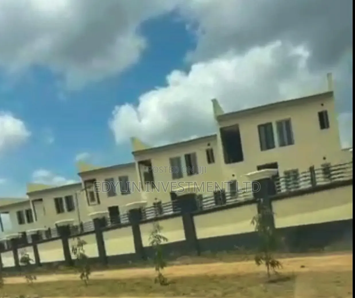 Furnished 4bdrm Duplex in Life Camp for sale in Life Camp