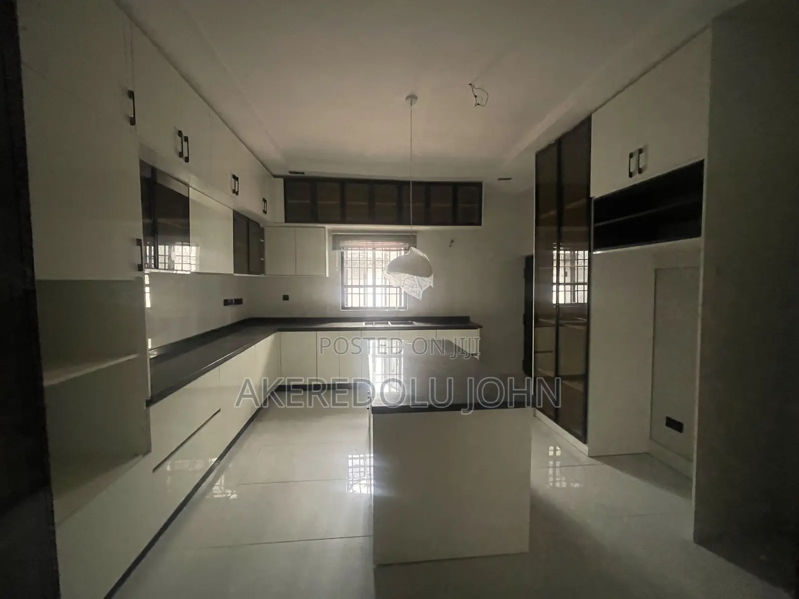 5bdrm Duplex in Kado for sale in Kado