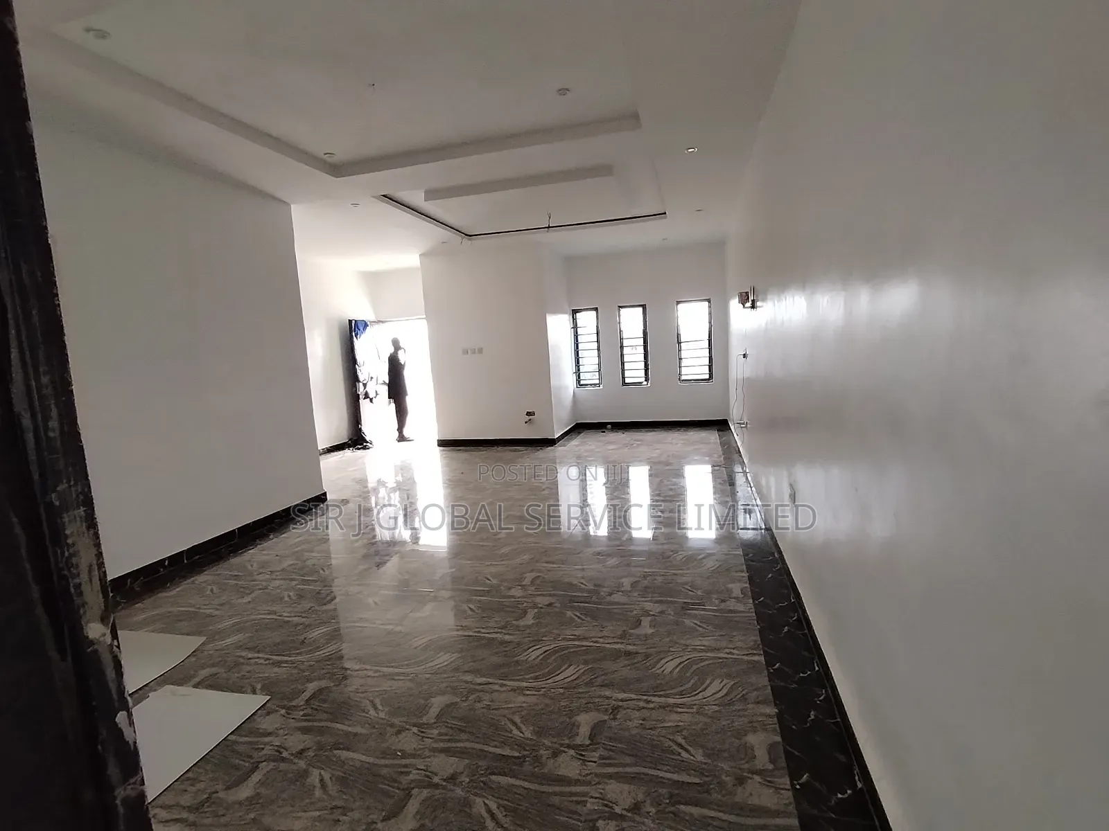 3bdrm Block of Flats in Close To Fati Dogo, Maitama for rent in Maitama