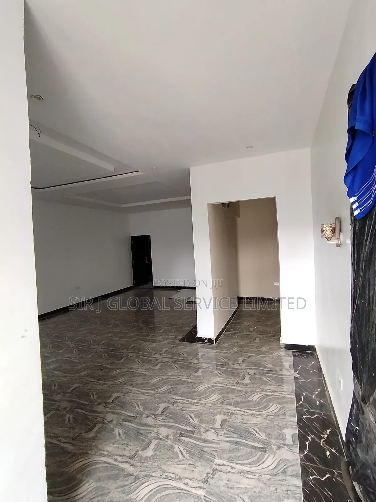 3bdrm Block of Flats in Close To Fati Dogo, Maitama for rent in Maitama