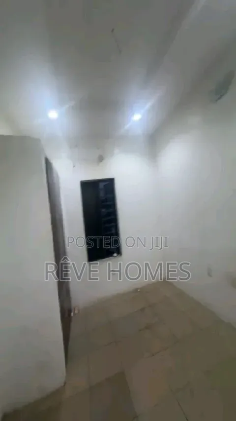 Mini Flat in Shomolu / Shomolu for rent in Shomolu / Shomolu