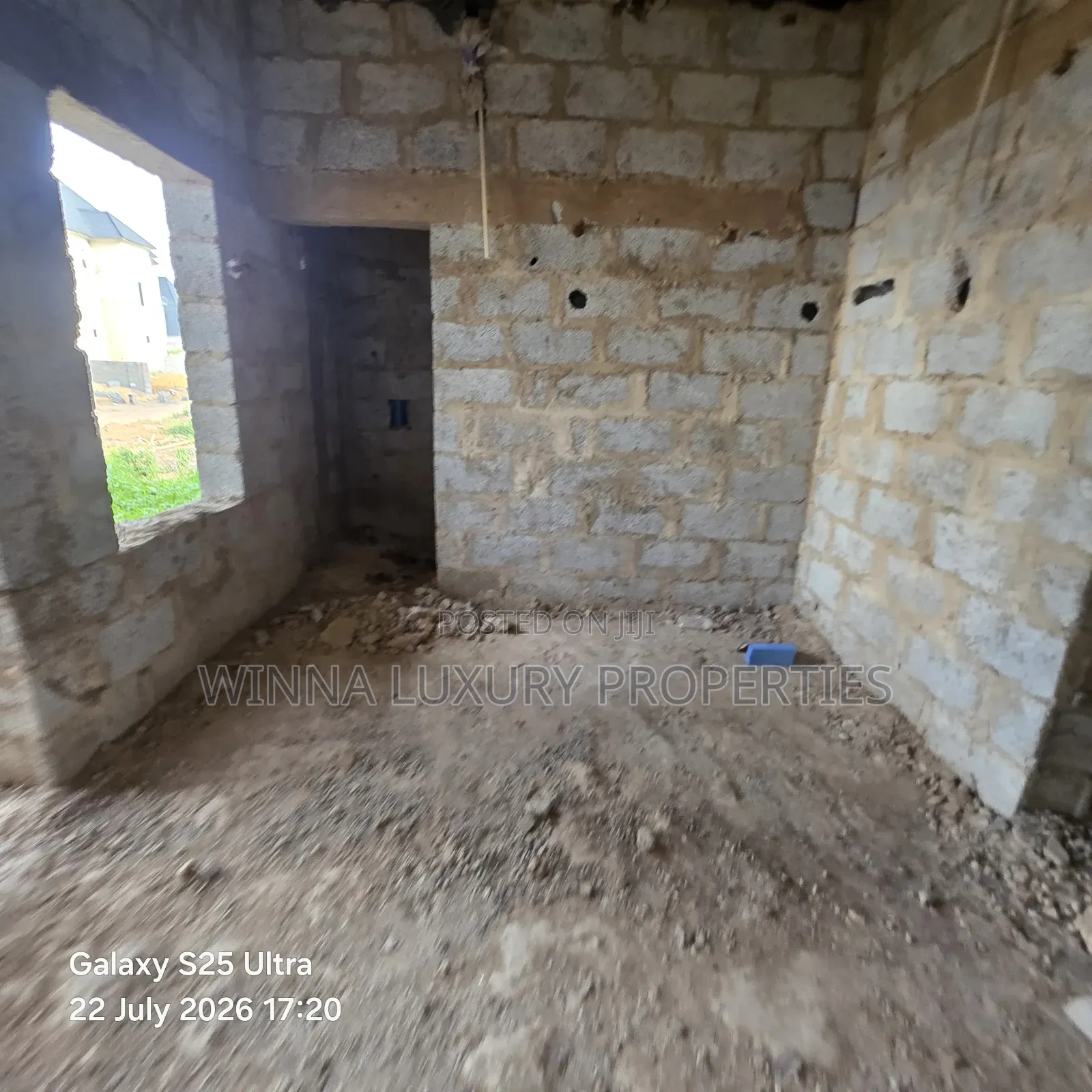 4bdrm Duplex in Technocrats, Lugbe District for sale in Lugbe District
