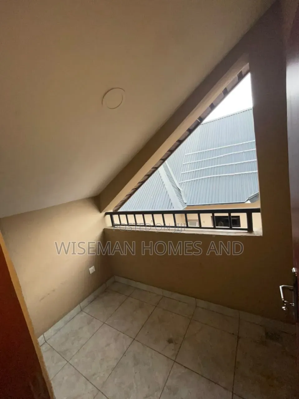 2bdrm Penthouse in United Estate, Sangotedo for rent in Sangotedo