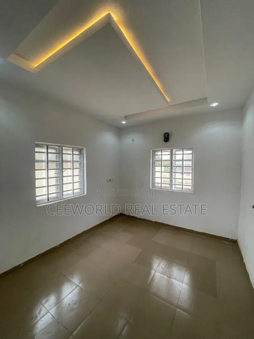 2bdrm Apartment in Main Ire Akari, Akala Express for rent in Akala Express
