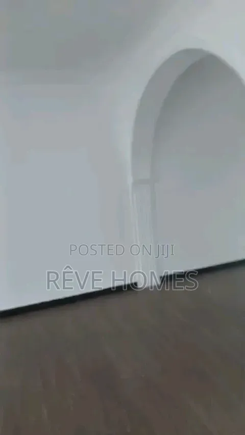 3bdrm Block of Flats in Millenuim/UPS for rent in Millenuim/UPS