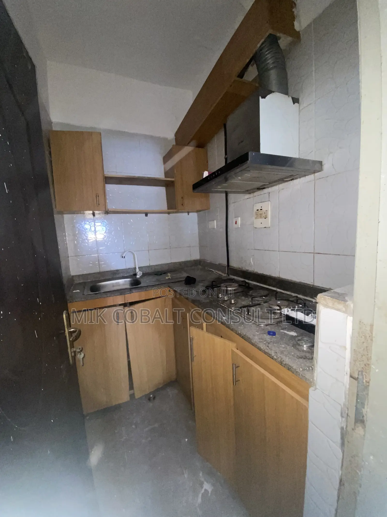 1bdrm Block of Flats in 5Th Avenue, Gwarinpa for rent in Gwarinpa