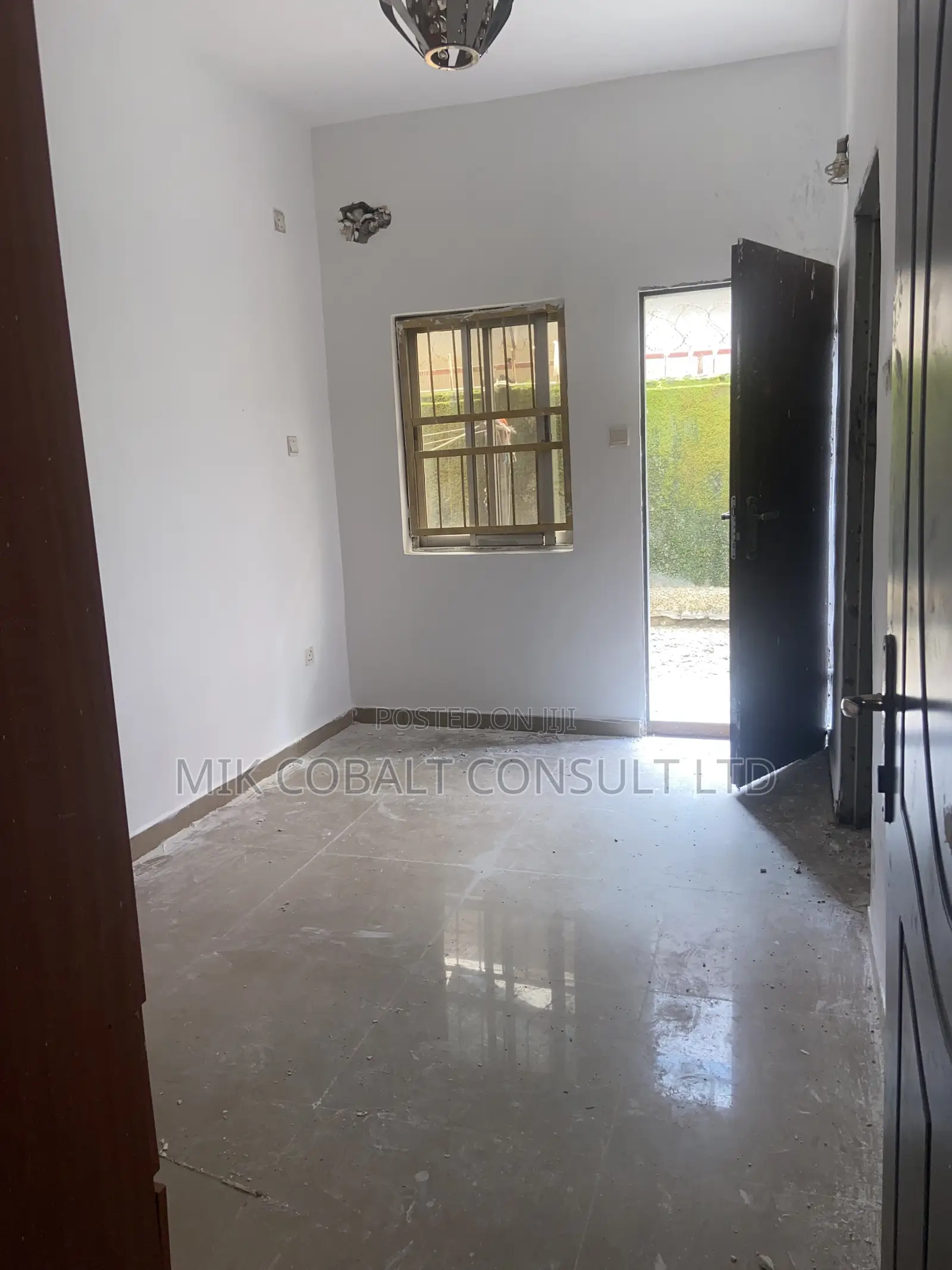 1bdrm Block of Flats in 5Th Avenue, Gwarinpa for rent in Gwarinpa