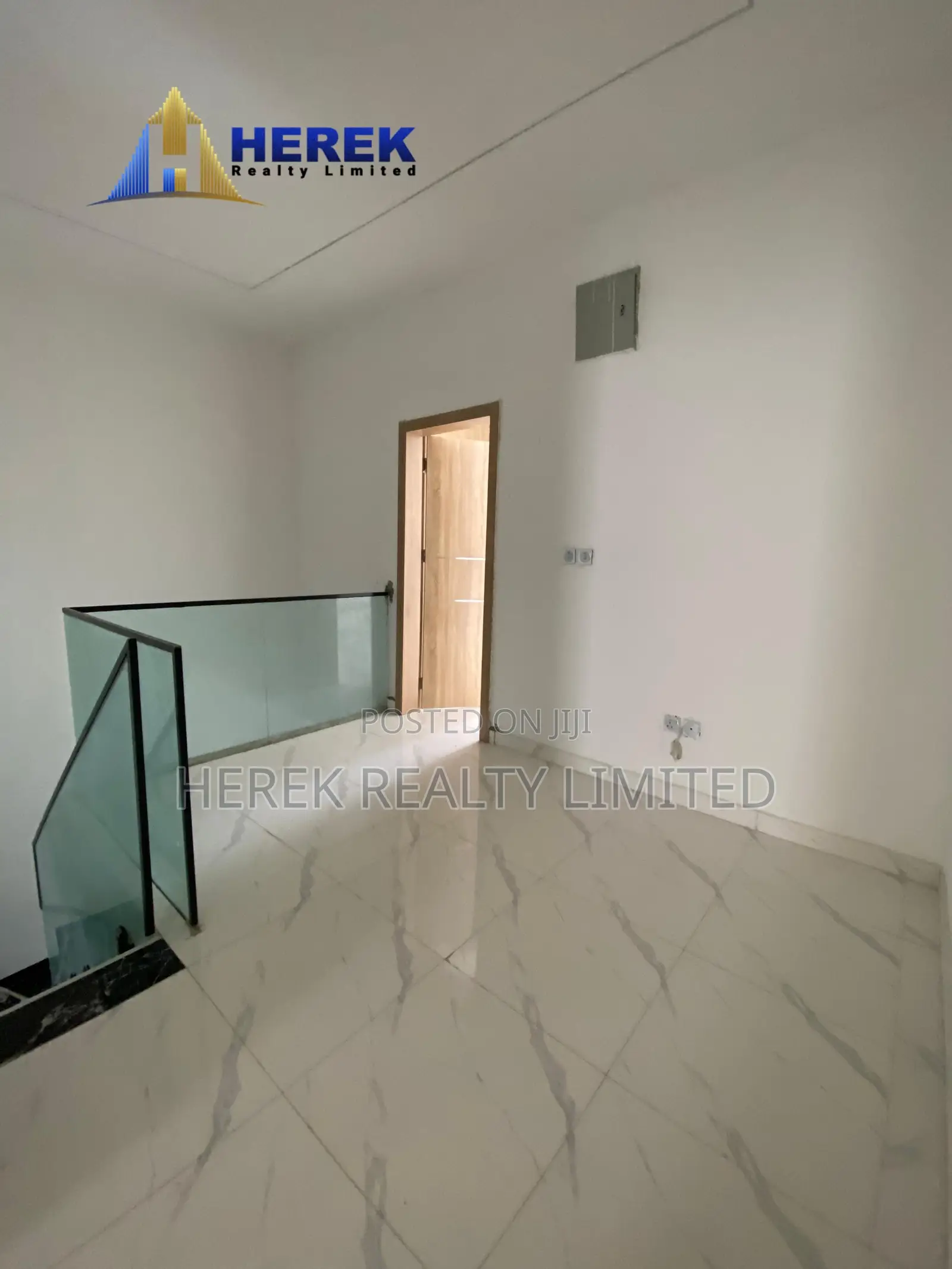 3bdrm Duplex in General Paint, Sangotedo for sale in Sangotedo