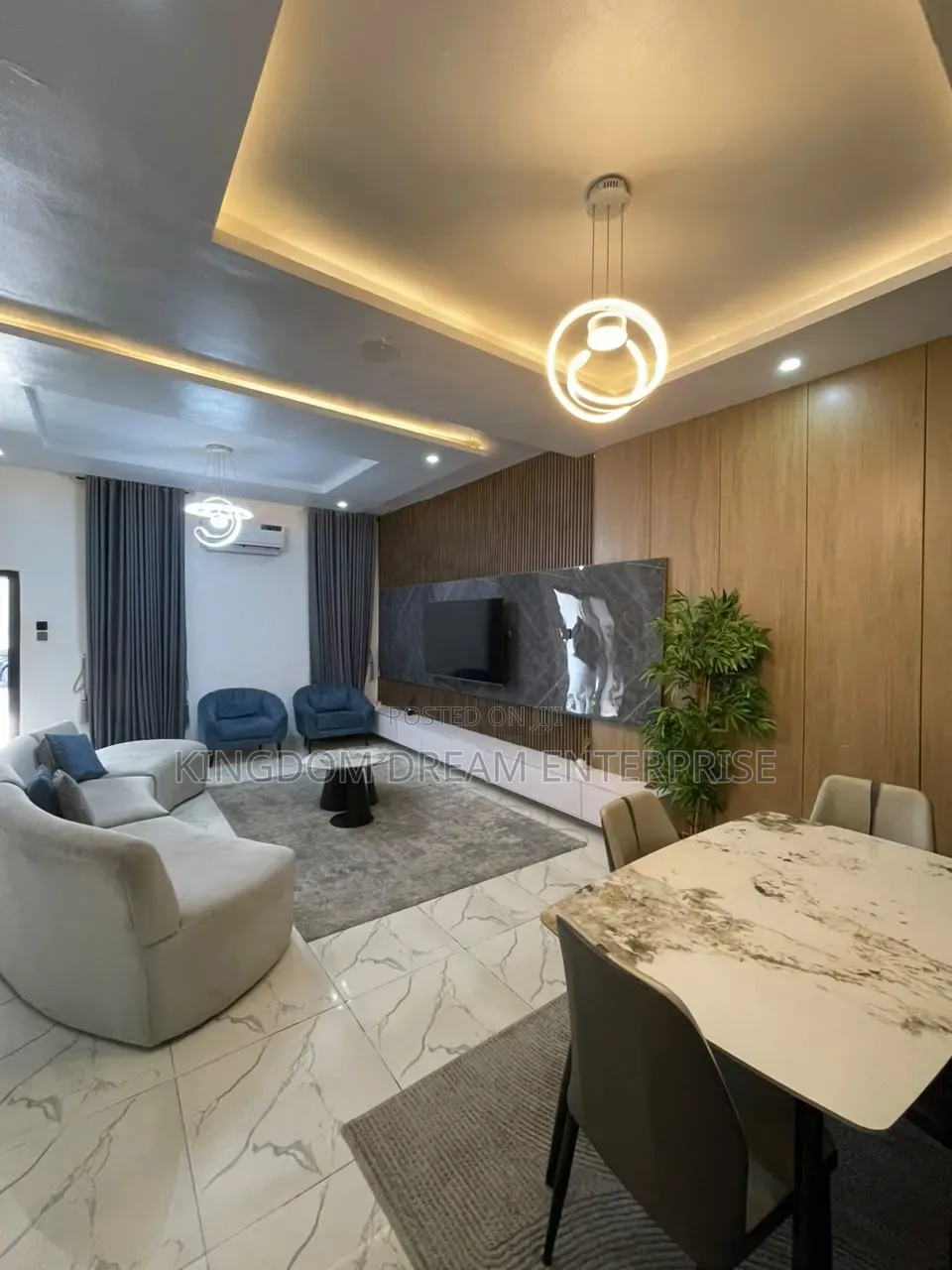 3bdrm Duplex in Harris Drive Vgc for sale in VGC / Ajah