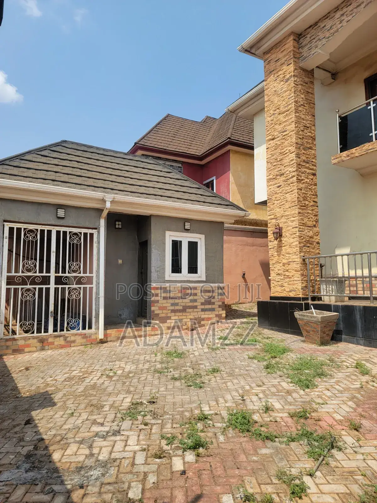4bdrm Duplex in Golf Estate, Enugu for sale in Enugu