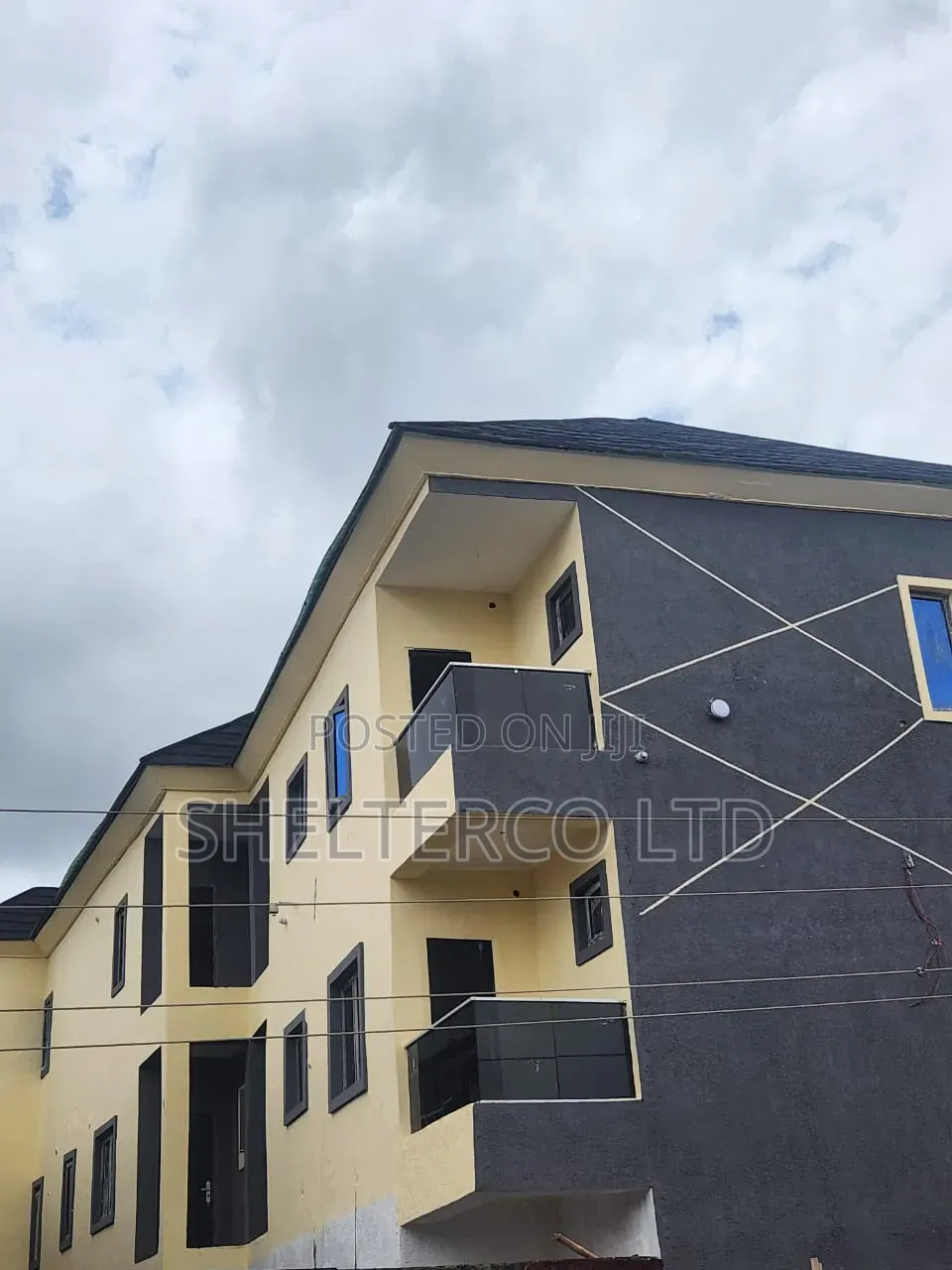 3bdrm Apartment in Gated Street, Morgan Estate for sale in Morgan Estate
