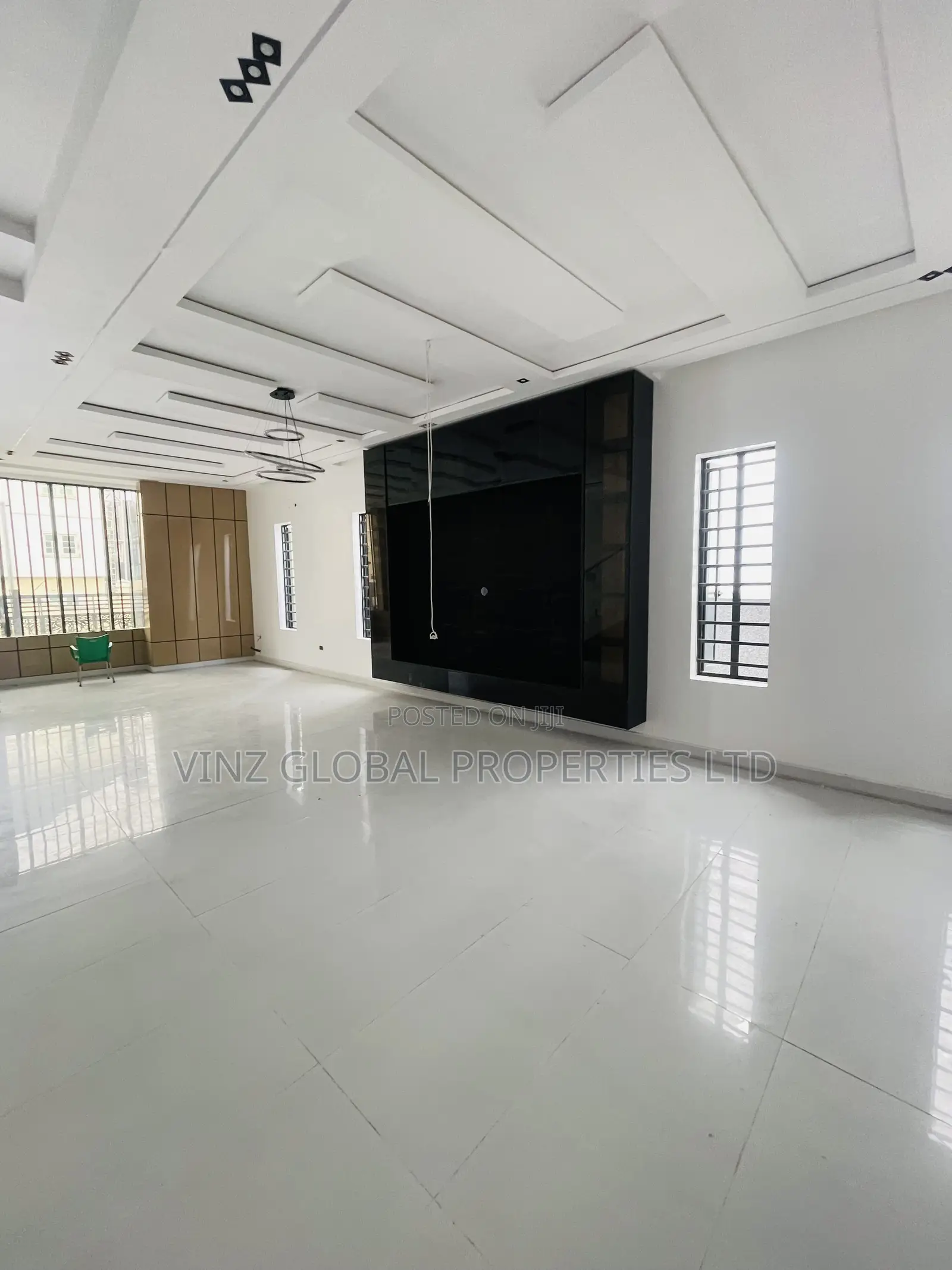 5bdrm Duplex in Ajah for sale in Ajah