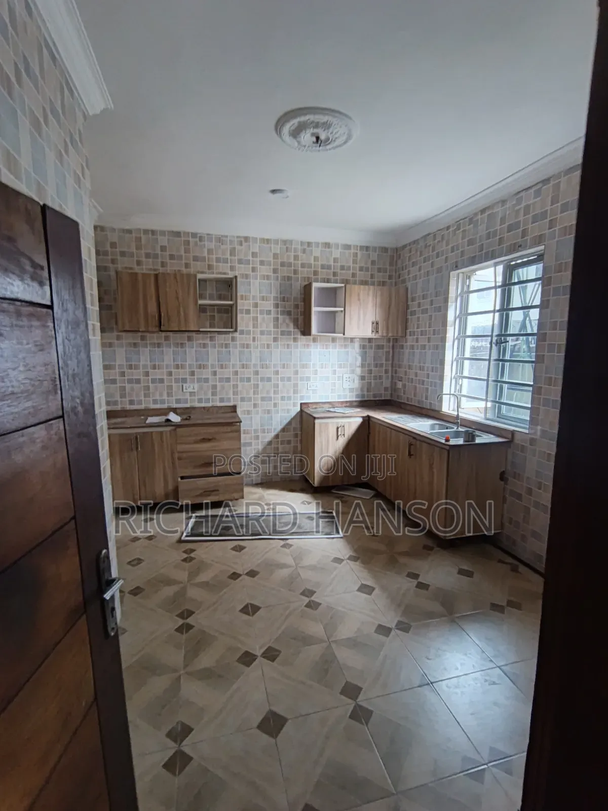 4bdrm Duplex in Secured/Floodfree, Sangotedo for rent in Sangotedo