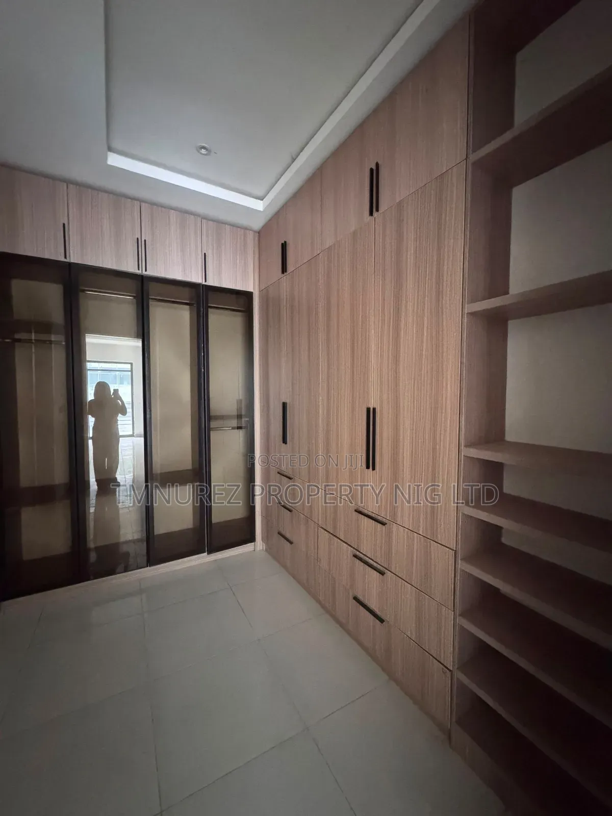 4bdrm Maisonette in Lekki Phase 1 for rent in Lekki Phase 1