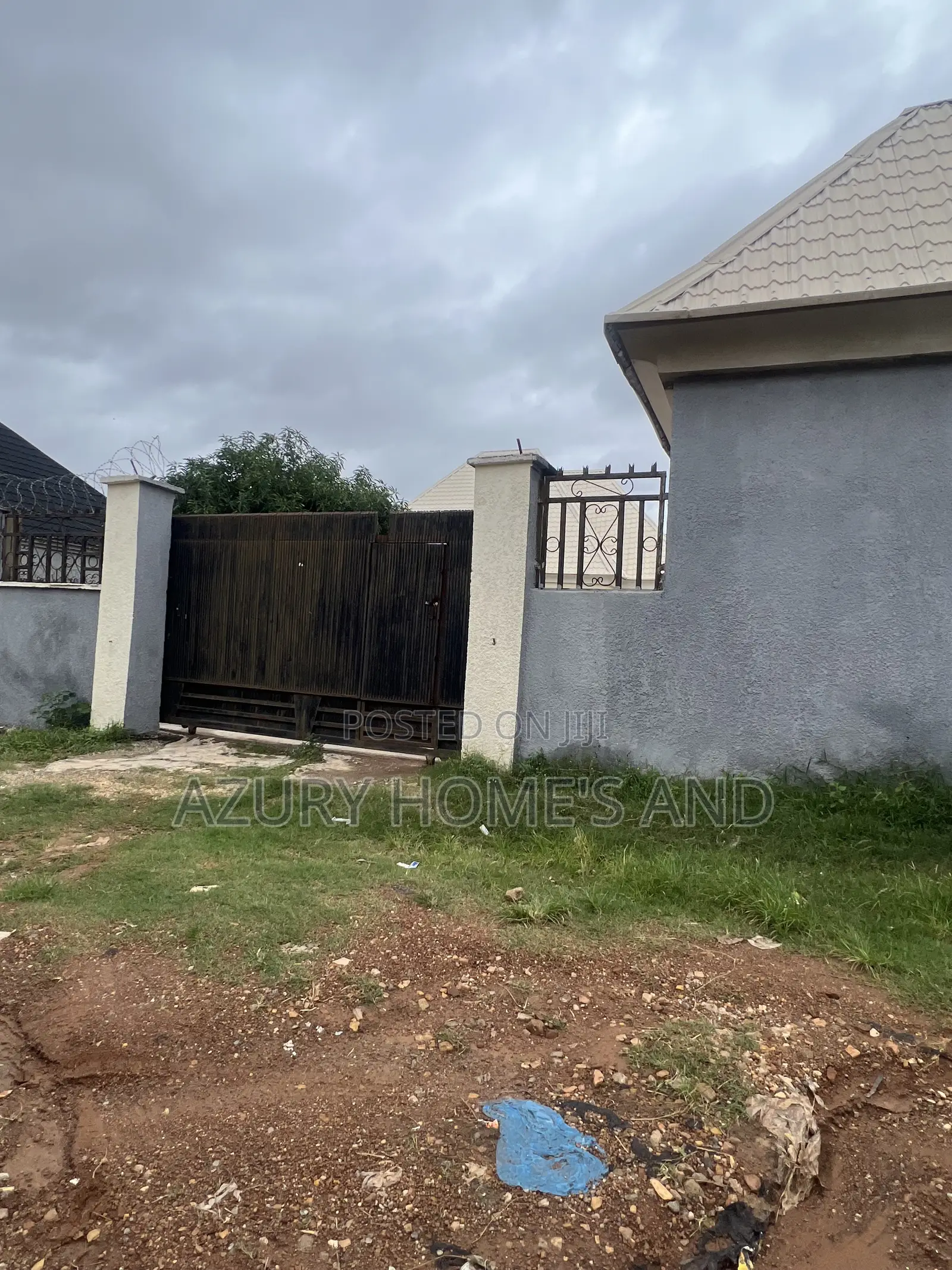 3bdrm Block of Flats in City College Karu for sale in Karu