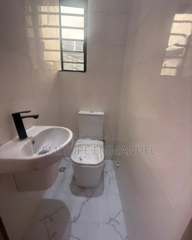 Furnished 4bdrm Duplex in Sangotedo for sale in Sangotedo