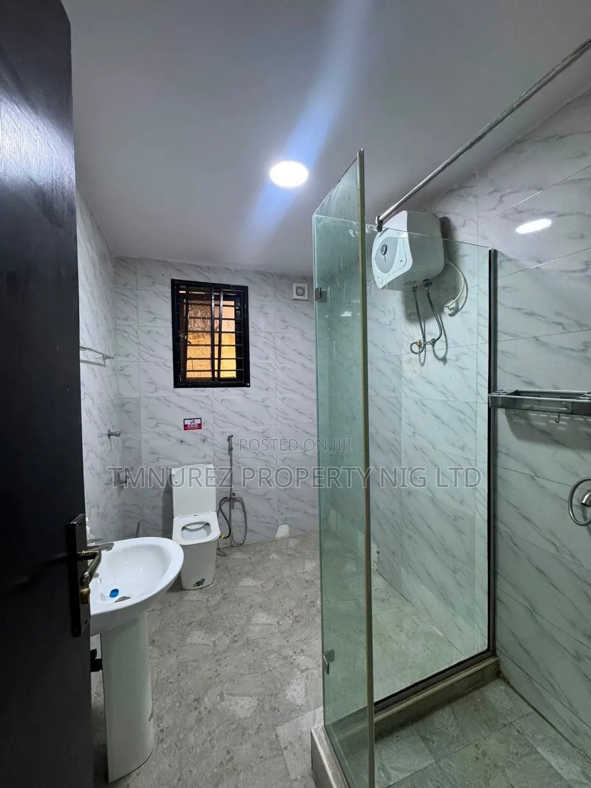 3bdrm Apartment in Lekki Phase 1 for rent in Lekki Phase 1