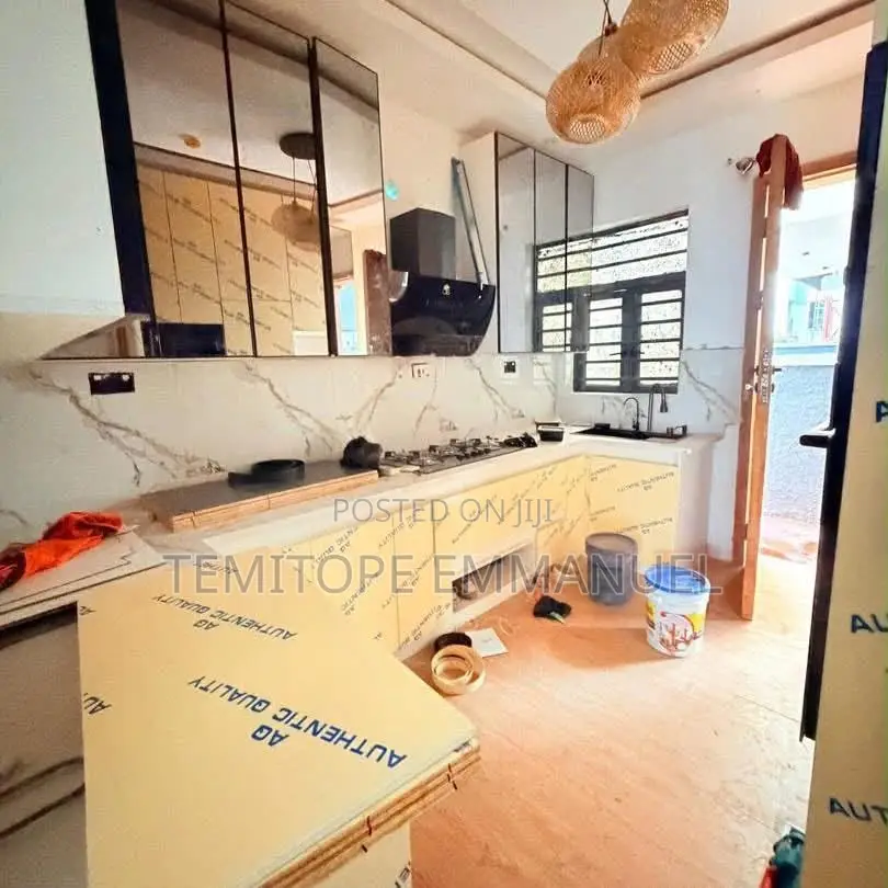 Furnished 4bdrm Duplex in Adeniyi Jones for sale in Adeniyi Jones