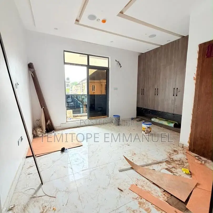 Furnished 4bdrm Duplex in Adeniyi Jones for sale in Adeniyi Jones