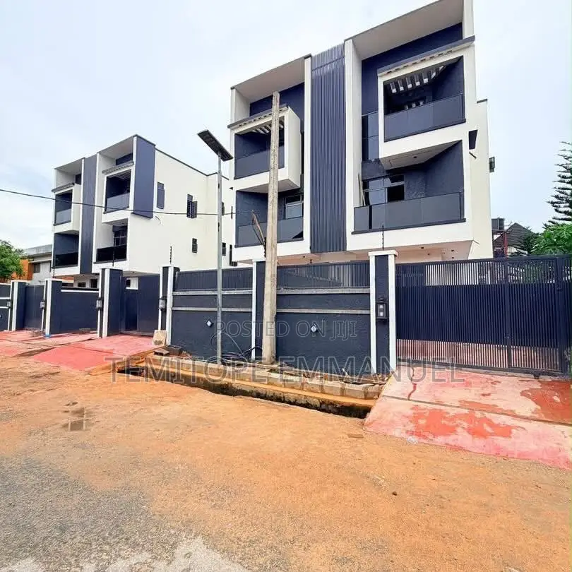 Furnished 4bdrm Duplex in Adeniyi Jones for sale in Adeniyi Jones