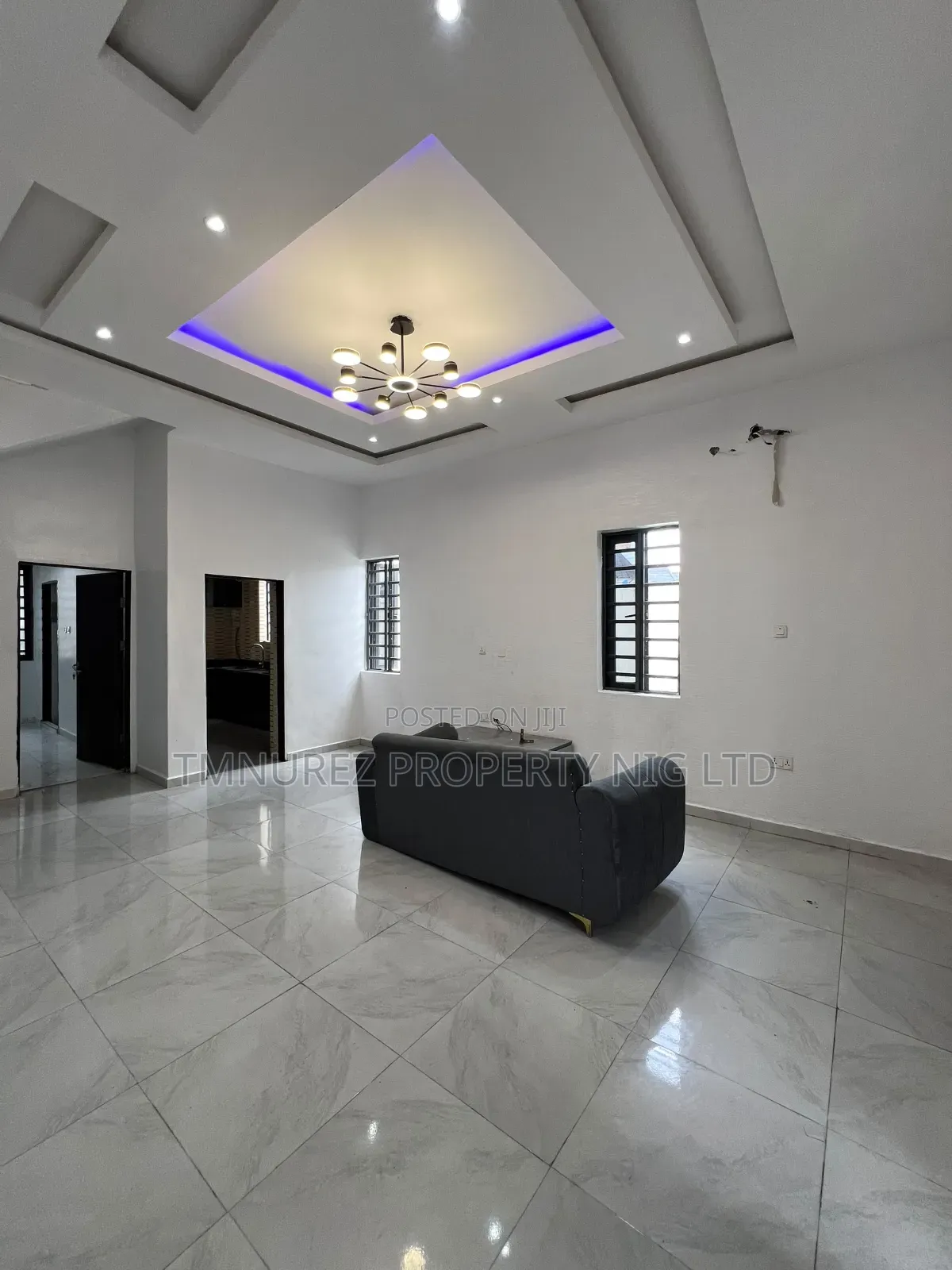 3bdrm Duplex in Chevron for rent in Chevron