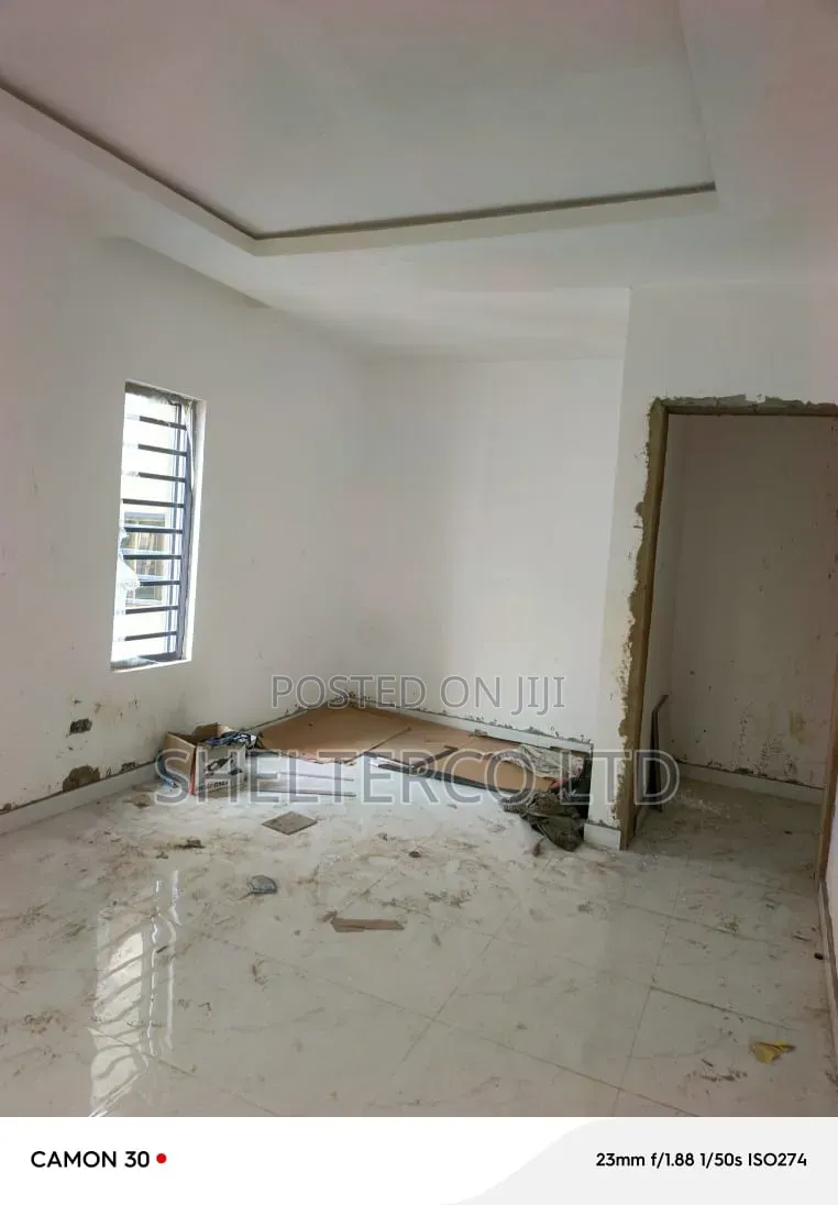 Furnished 3bdrm Duplex in Gated, Tared And, Mende for sale in Mende