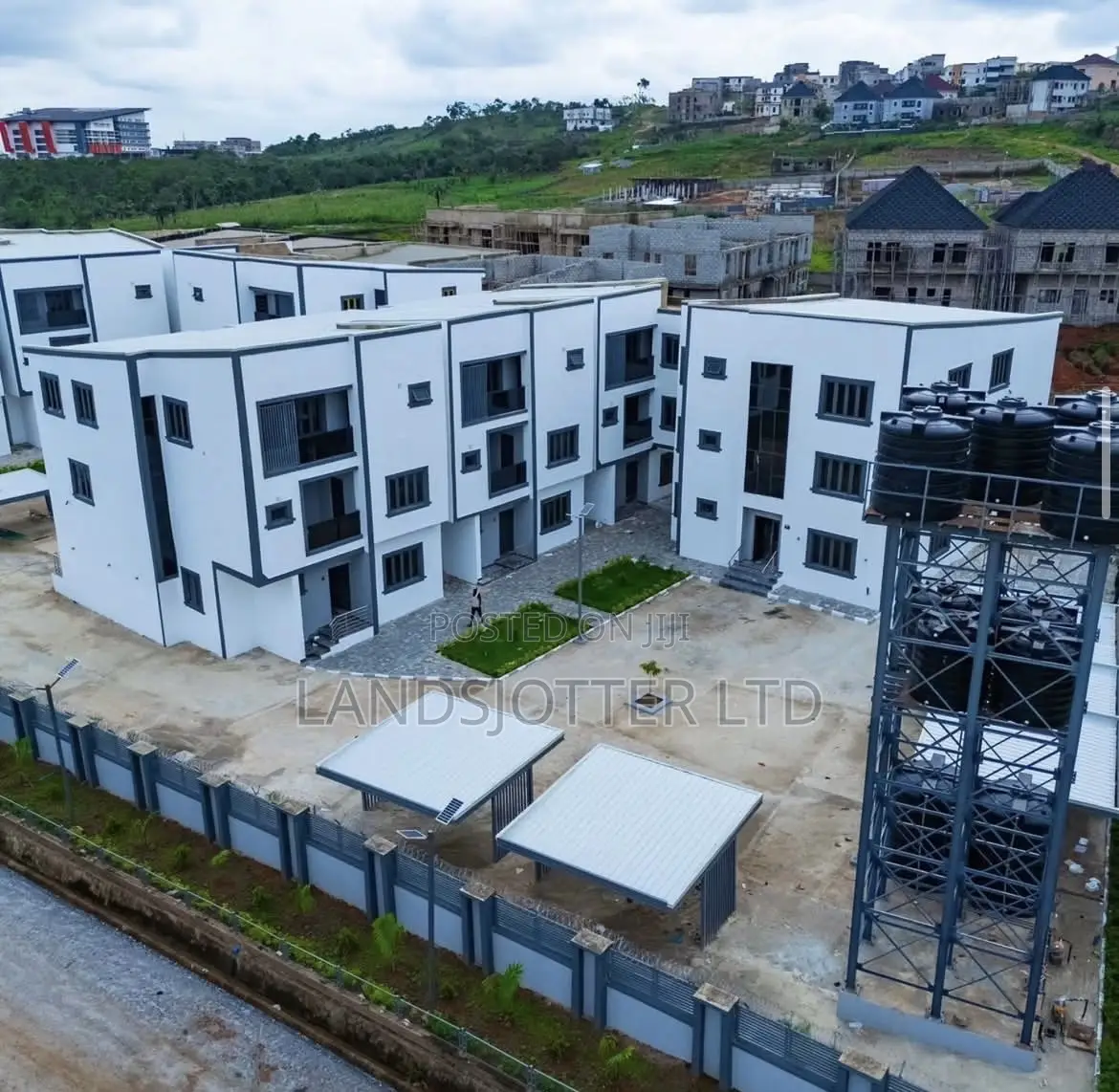 Furnished 4bdrm Duplex in Landsjotter, Life Camp for sale in Life Camp