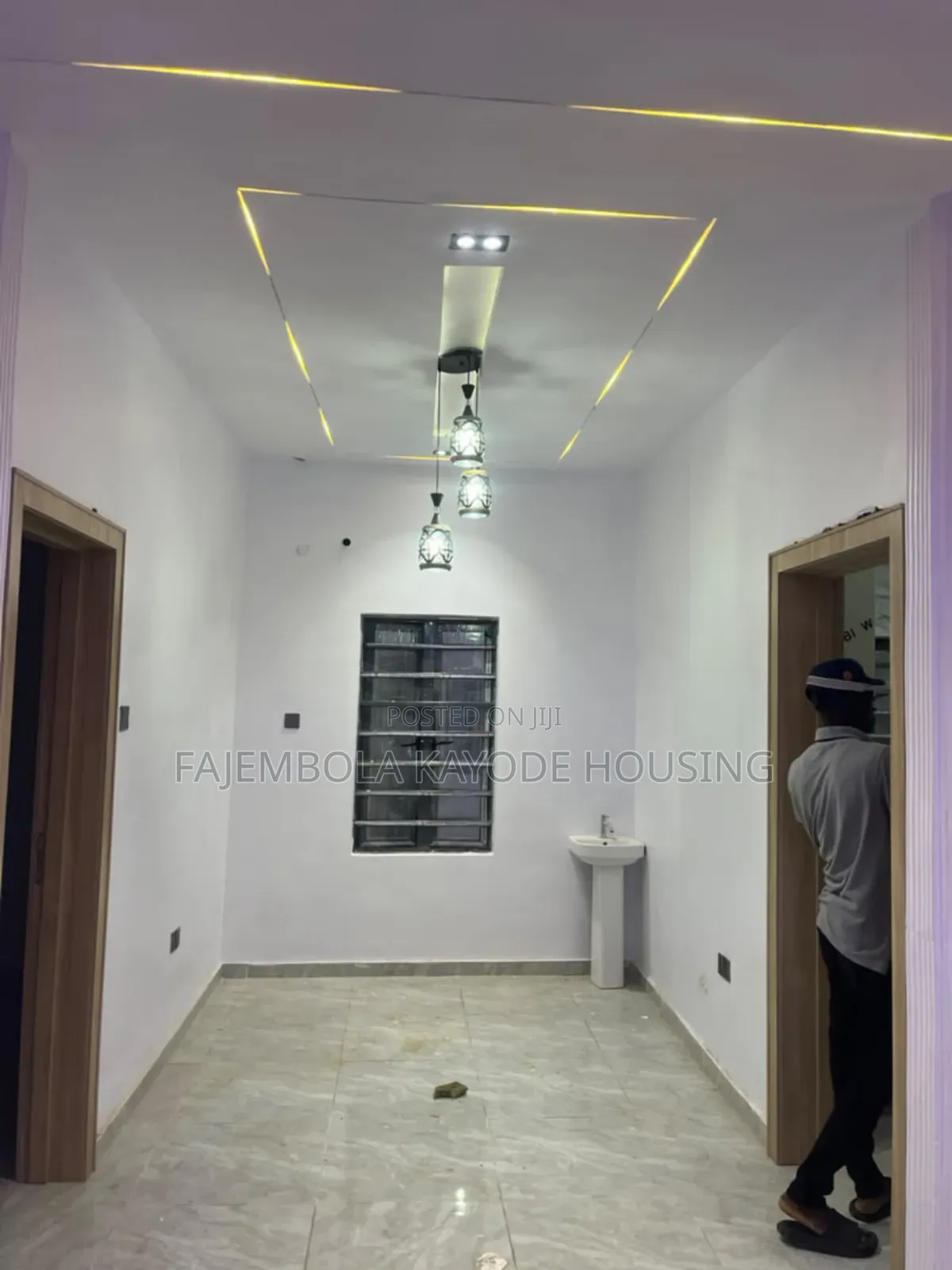 3bdrm Bungalow in Ahoyaya Estate, Jericho for sale in Jericho