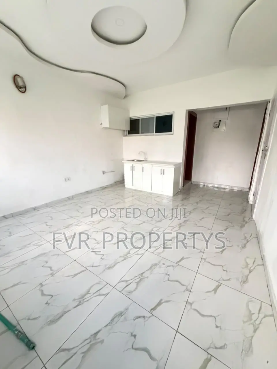 2bdrm Apartment in Royal, Ikota for rent in Ikota