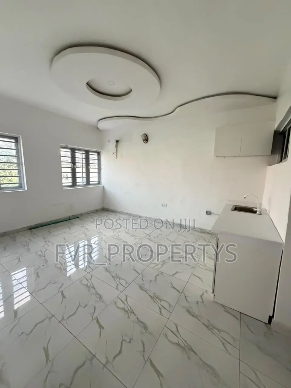 2bdrm Apartment in Royal, Ikota for rent in Ikota
